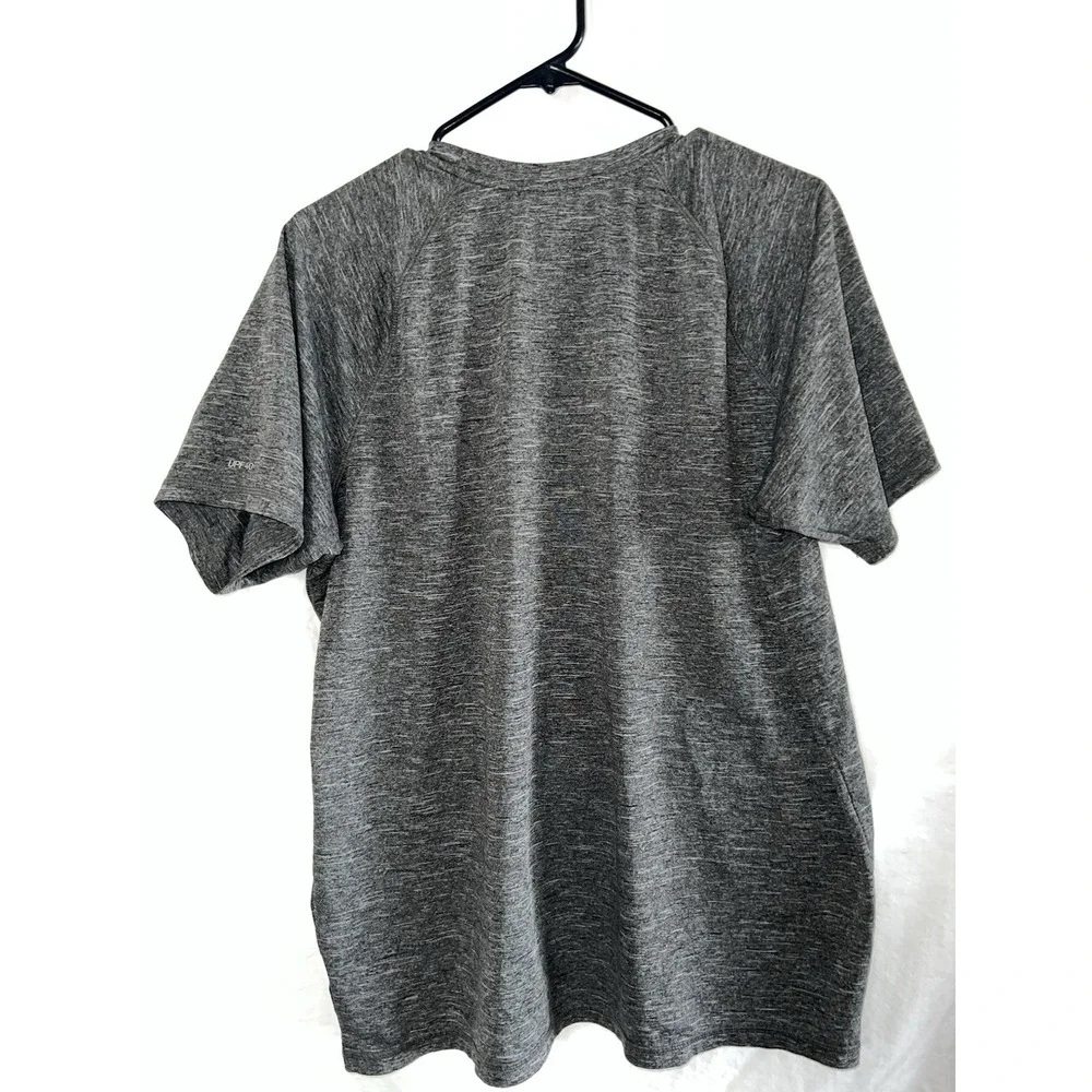 Nike Men's Hydroguard Dri-FIT Stretch UPF 40+ Guard Swim Top Size Large Gray‎